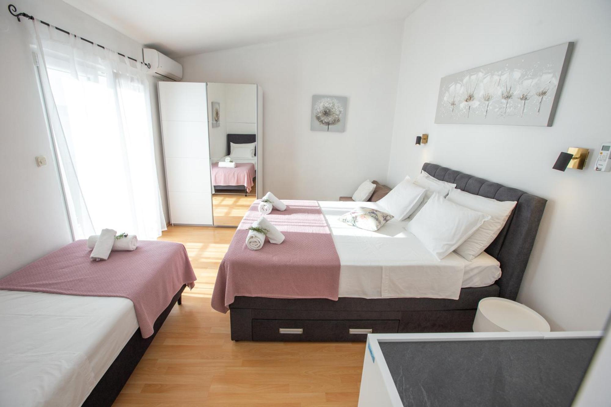 Villa Veca Starigrad Paklenica Exteriör bild