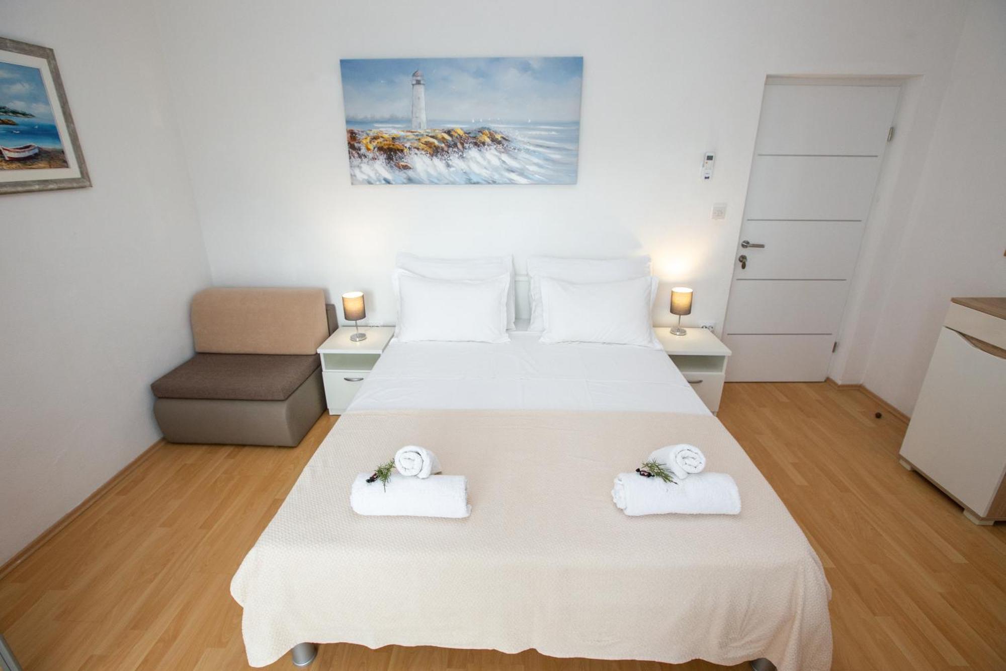 Villa Veca Starigrad Paklenica Exteriör bild