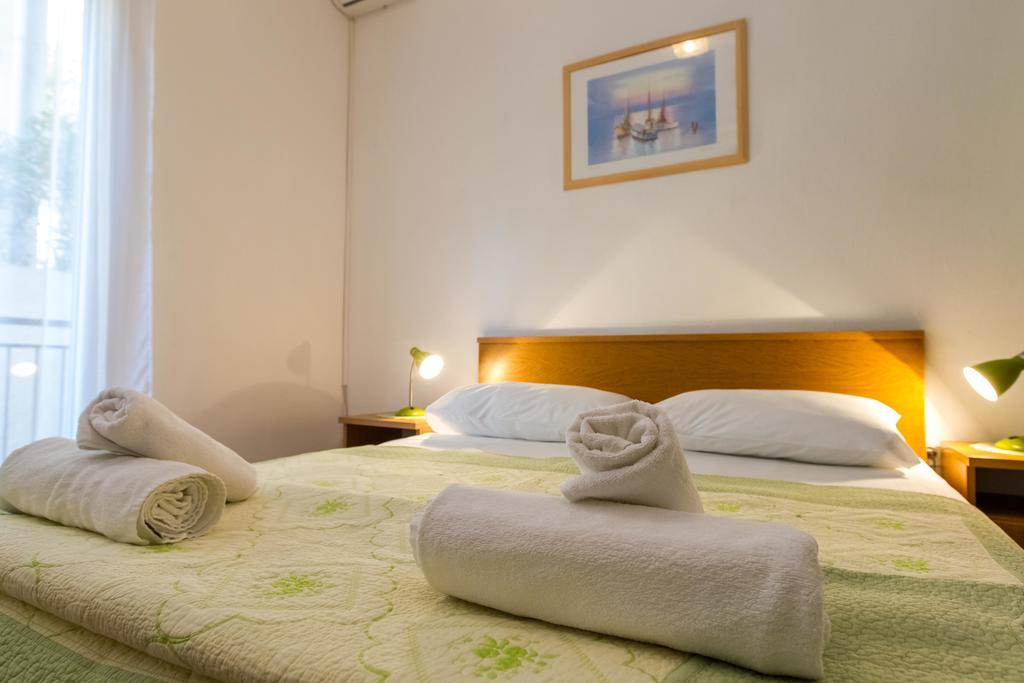 Villa Veca Starigrad Paklenica Exteriör bild